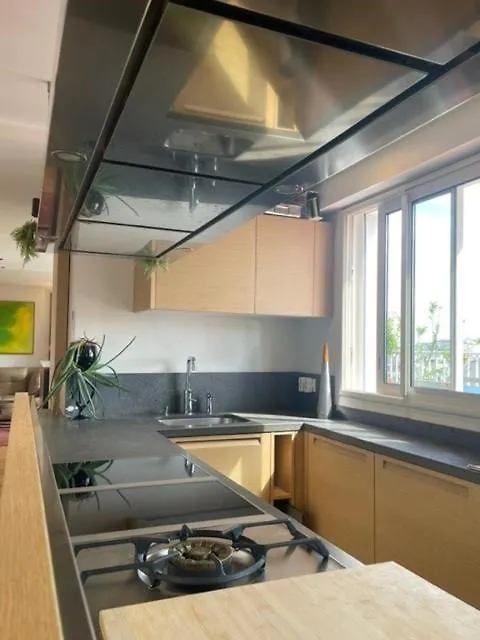 Penthouse Paris 15 Apartment 0*,  France